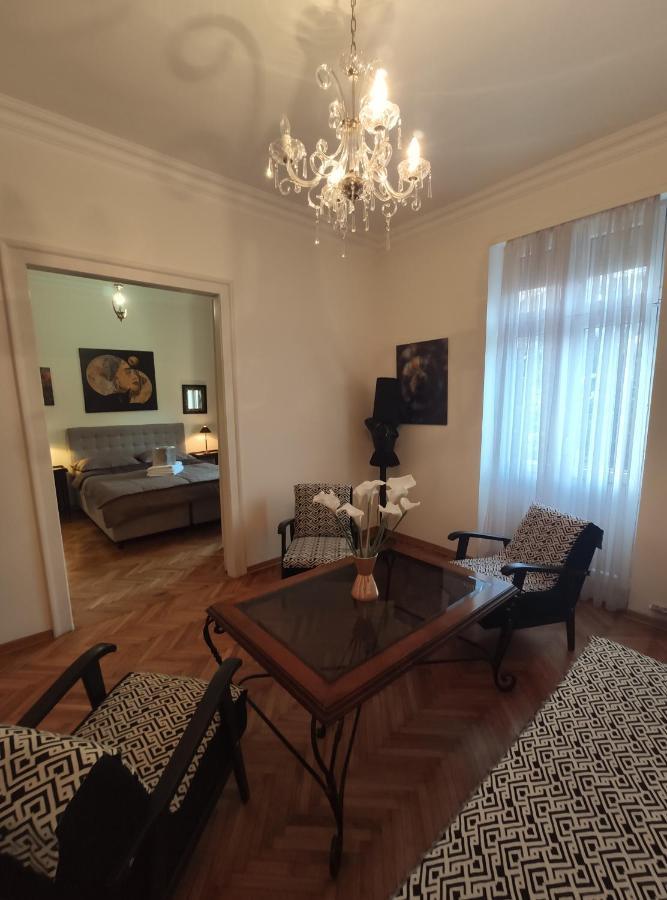 Appartamento Skorpion Belgrado Esterno foto