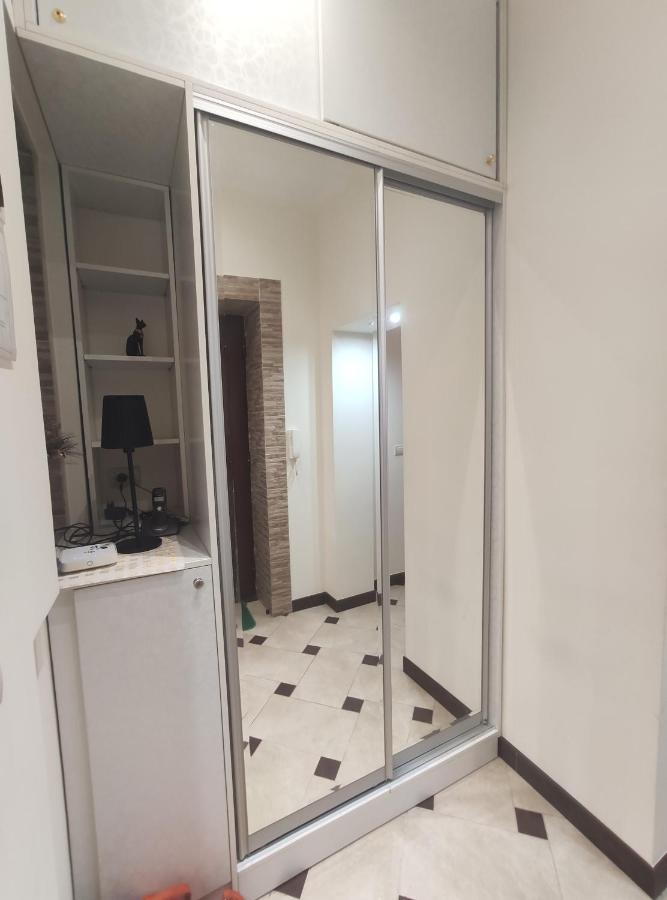 Appartamento Skorpion Belgrado Esterno foto